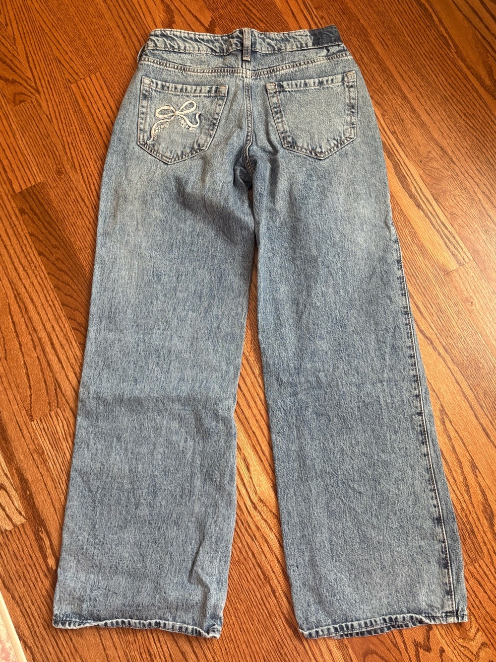 Hollister Light Blue Low-Rise Baggy Jeans